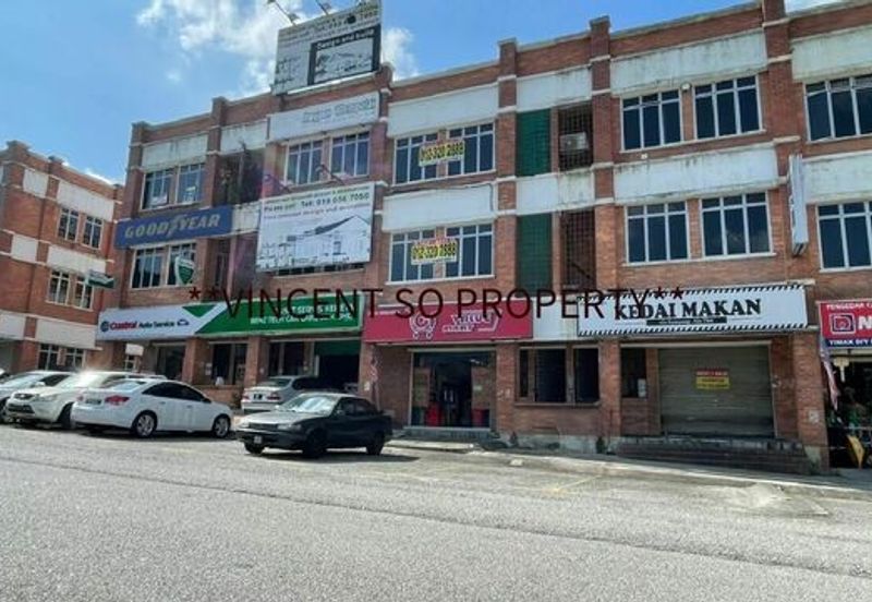 Jalan Pulau Lumut Q U10/Q @ Alam Budiman