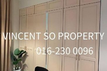 BANDAR BUKIT RAJA NAFIRI DOUBLE STOREY END LOT FOR SALE