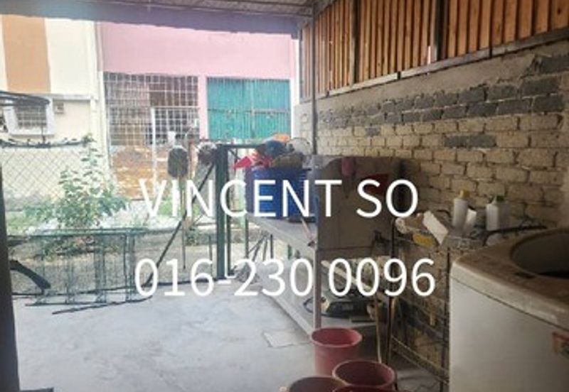 Jalan Makyong, Bandar Bukit Raja