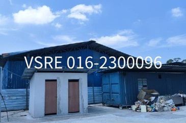 Kampung Jawa 100 X 230 feet Land For Rent