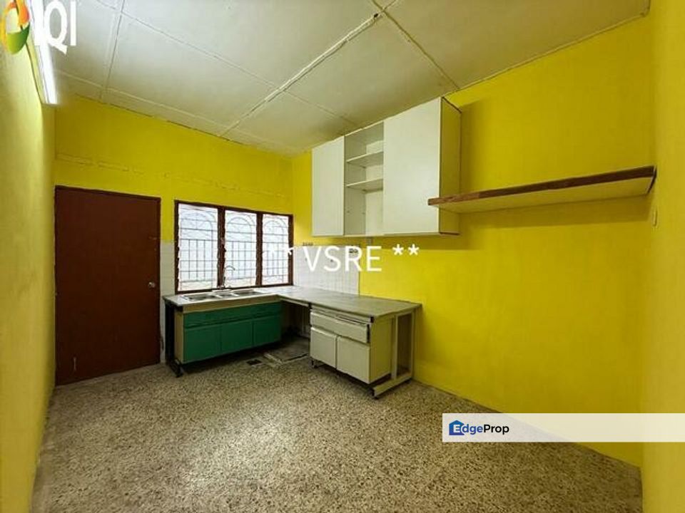 Klang Taman Mewah Jaya 2 End Lot Single Storey For Sale, Selangor, Klang