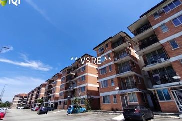 Alam Budiman Condominium (Pangsapuri Alam Budiman)