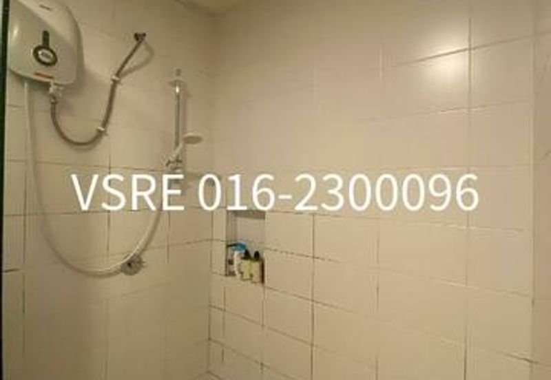 Trefoil at Setia Alam Block B High Floor For Sale with tenancy