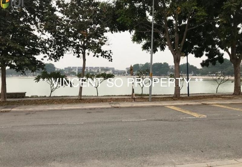 Bandar Bukit Raja 3 Storey House For Sale