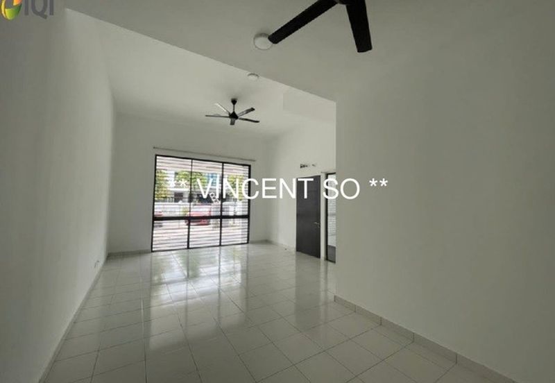 Avani @ Bukit Raja 2storey house for sale