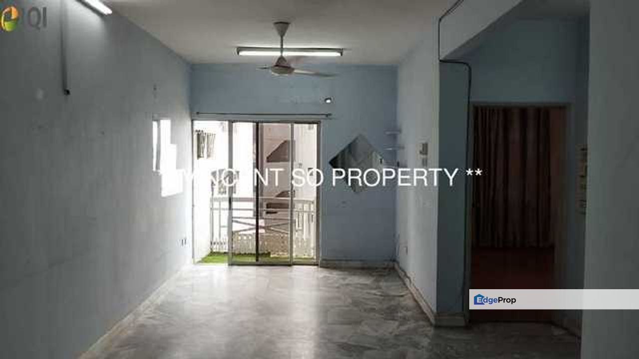 KLANG PELANGI COURT APARTMENT (BEHIND KLANG PARADE) FOR SALE (FACING KWANG HUA SCHOOL), Selangor, Klang