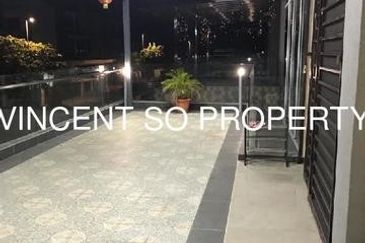 Milano Kemuning 3 Storey freehold Bungalow For Sales below market value