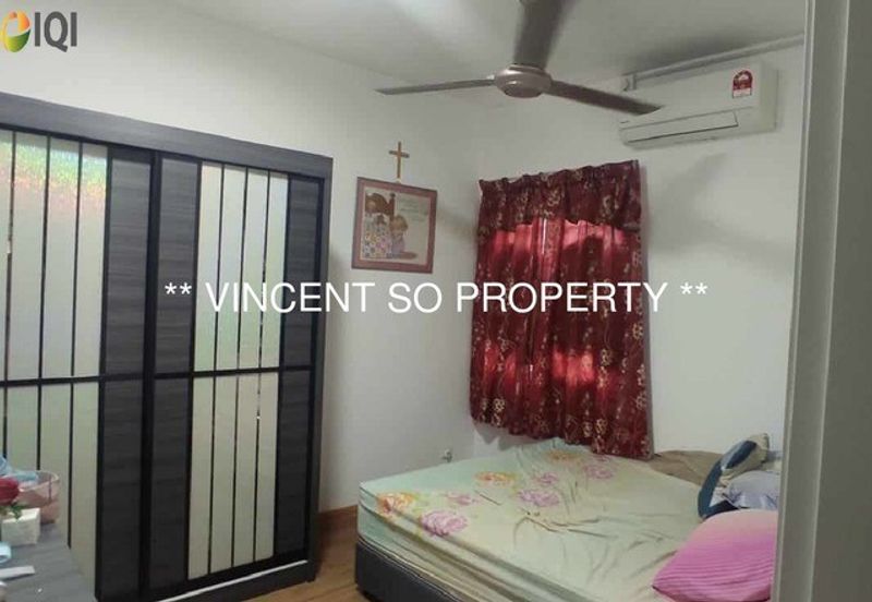 De Cendana Apartment