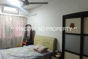 De Cendana Apartment