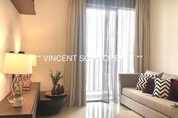 I-City I-Suite (Fully Furnish) 2 Bedrooms & 1Bathroom FOR SALE