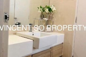 I-City I-Suite (Fully Furnish) 2 Bedrooms & 1Bathroom FOR SALE