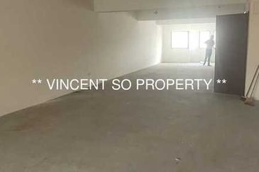 Klang Bandar Baru Klang shoplot For Rent -RM1400