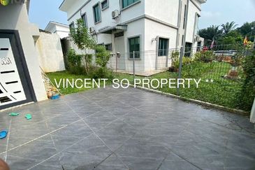 Taman Desa Permai  storey Semi D for sale 