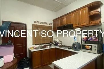 Klang Johan Setia Single storey terrace house For Sale 