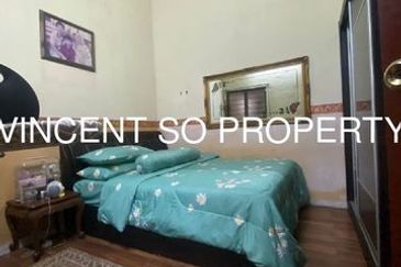 Klang Johan Setia Single storey terrace house For Sale 