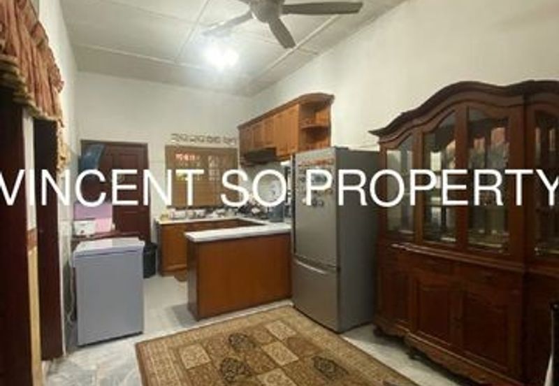 Klang Johan Setia Single storey terrace house For Sale 