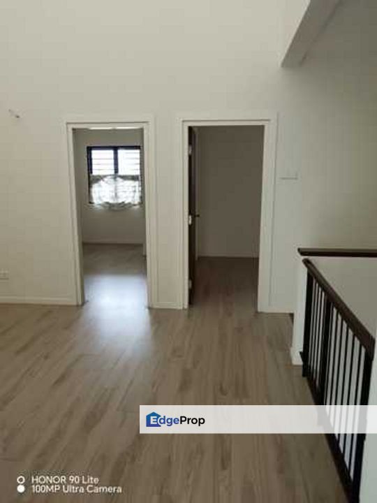 𝗕𝗔𝗡𝗗𝗔𝗥 𝗕𝗨𝗞𝗜𝗧 𝗥𝗔𝗝𝗔 𝟮-𝗦𝗧𝗢𝗥𝗘𝗬 𝗧𝗘𝗥𝗥𝗔𝗖𝗘𝗗 𝗛𝗢𝗨𝗦𝗘 𝗙𝗢𝗥 𝗦𝗔𝗟𝗘@𝗥𝗠𝟳𝟴𝟴𝗞, Selangor, Klang