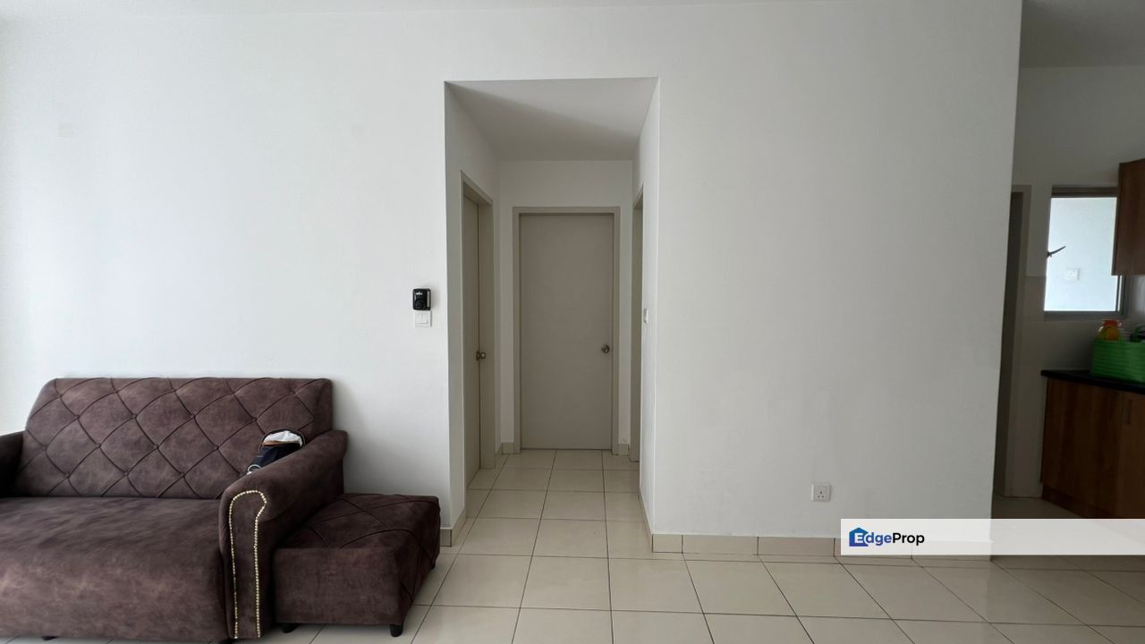 Ready Move In, Partially Furnished, First Come First Serve, Selangor, Sepang