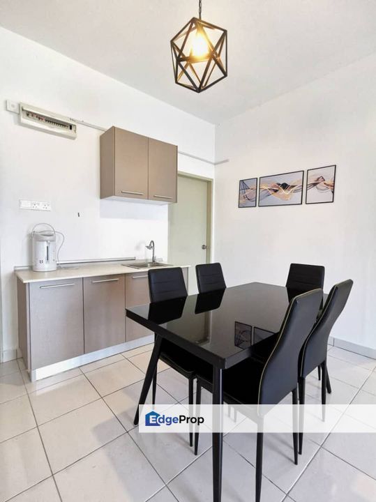 Rare Unit, 3 Bedroom, Partially Furnished, Negeri Sembilan, Nilai