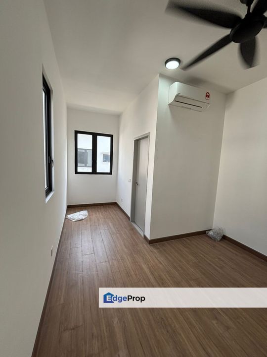 Sejati Lakeside 2, Park Homes, Partially Furnished, Ready Move In, Selangor, Cyberjaya