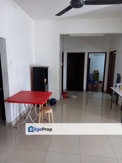 Desa University, Near USM University, Partially Furnished with good condition , 3Bedrooms, Penang, Sungai Dua (Island)