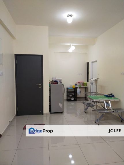 Artis 3 for sale, Good Deal, 2 Bedrooms 1 Bathrooms, Partially furnished with good condition, Jelutong , Penang, Jelutong