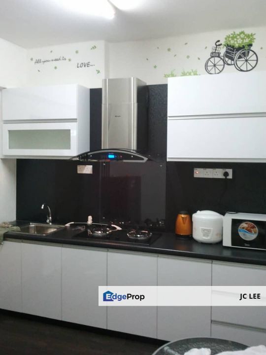 Taman Jubilee Phase 4, Near USM University, Fully Furnished with good condition , 2Bedrooms, Sg Dua, Penang, Sungai Dua (Island)