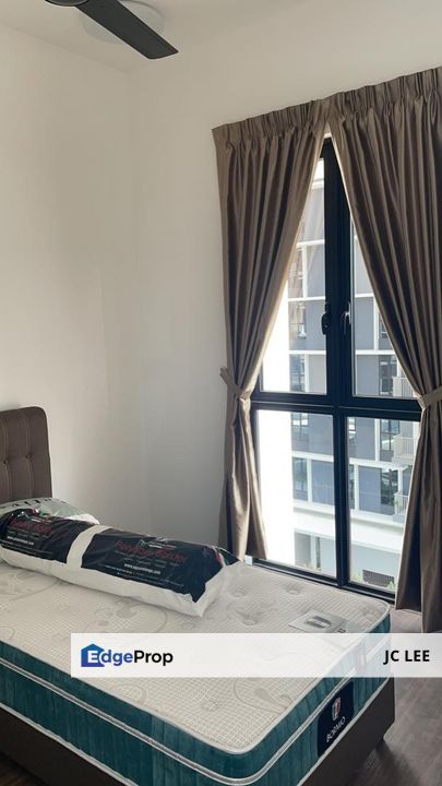 Vertu Resort @ Utropolis, Fully Furnished, Move In Condition, 4 Bedrooms 3 Carpark, Batu Kawan, Penang, Batu Kawan