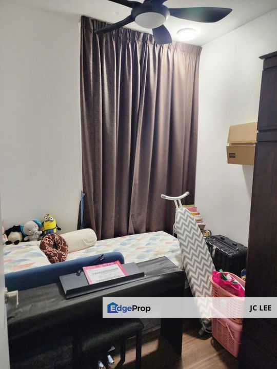 Vertu Resort @ Utropolis, Fully Furnished with Good Condition, Move In Condition, 4 Bedrooms 2 Carpark, Batu Kawan, Penang, Batu Kawan