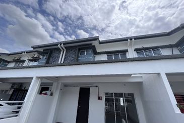 Iris @ Bandar Hillpark