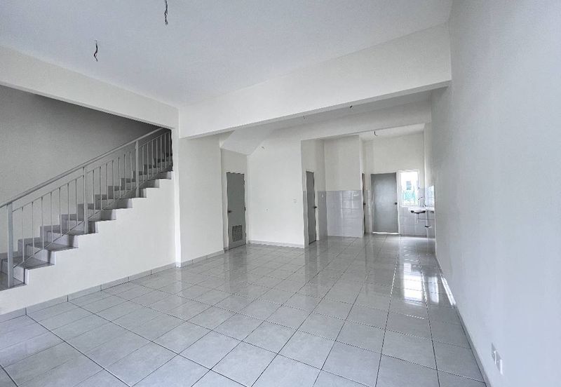 Iris @ Bandar Hillpark