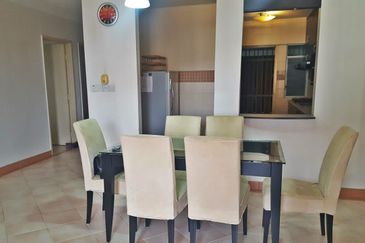 Perdana Exclusive Condominium