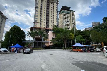 Perdana Exclusive Condominium
