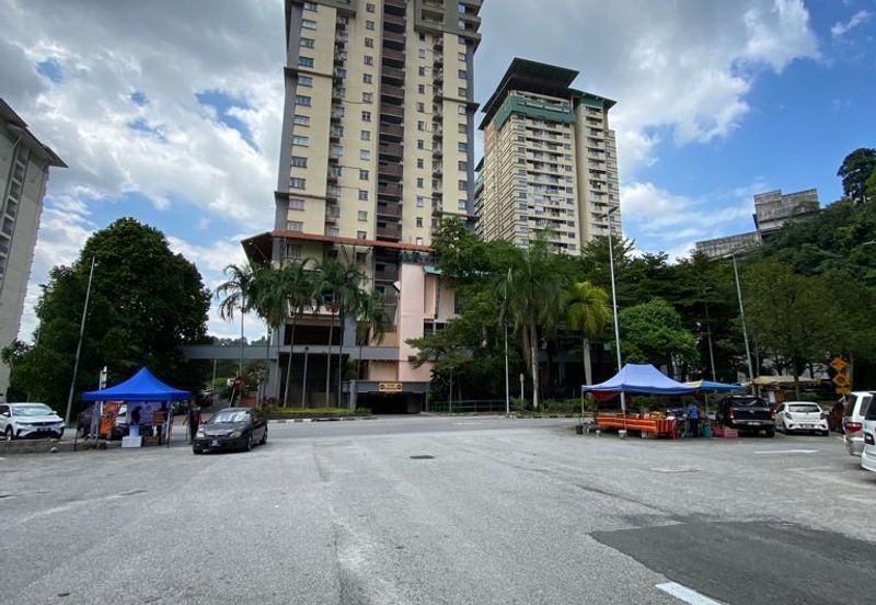 Perdana Exclusive Condominium