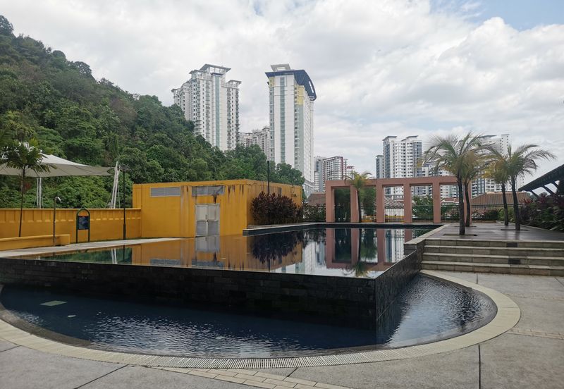 Perdana Exclusive Condominium