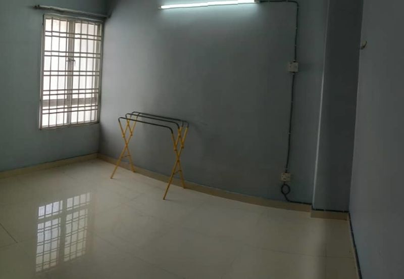 Seri Puri Apartment