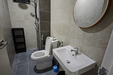 AraTe' Residences @ Ara Damansarsa Rooms For Rent 