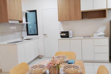 AraTe' Residences @ Ara Damansarsa Rooms For Rent 