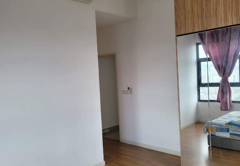 Lakeville Residences