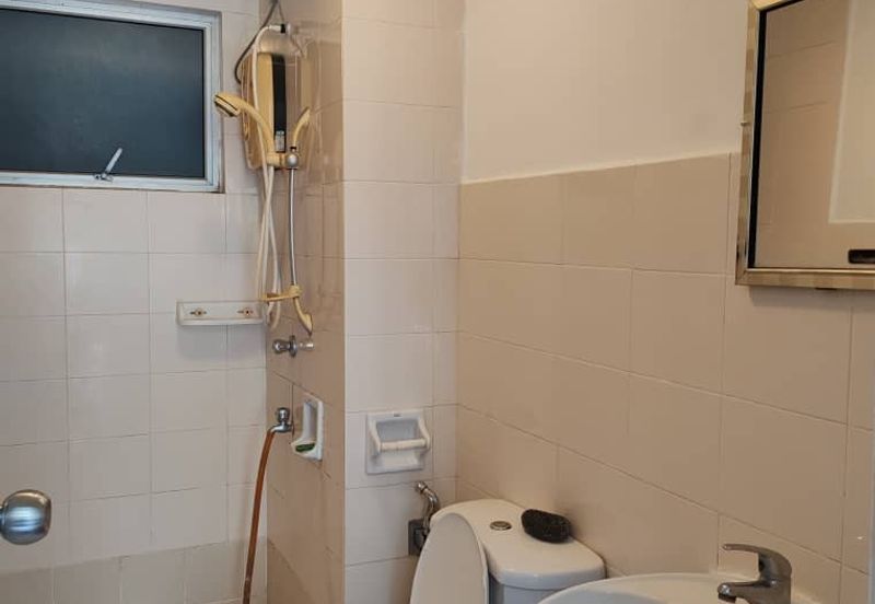 Perdana View Condominium