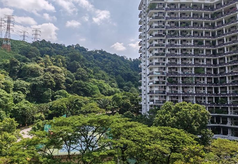 Perdana View Condominium