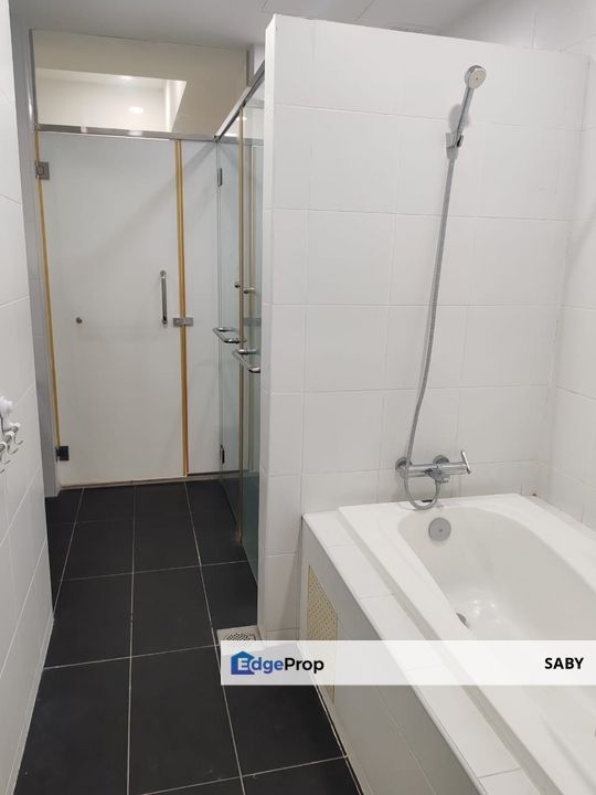 Encore Stand Residence @ Kota Damansara To Let, Selangor, Kota Damansara