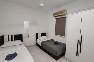 Endah Regal Condominium