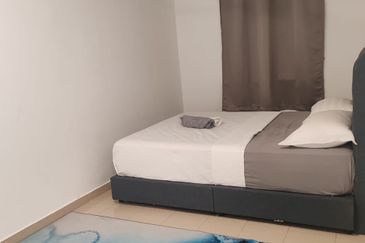 Endah Regal Condominium