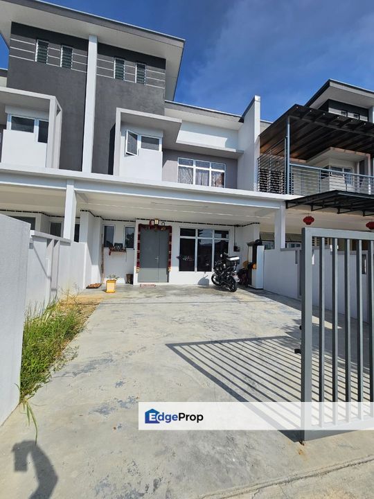 DOUBLE STOREY TERRACE @ BANDAR TASIK KESUMA BERANANG, SEMENYIH FOR SALE, Selangor, Semenyih
