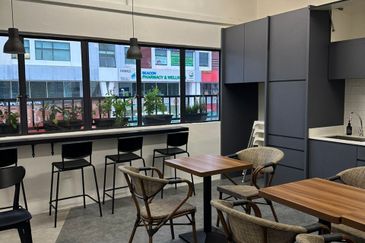 TTDI Cafe Business For Sale 