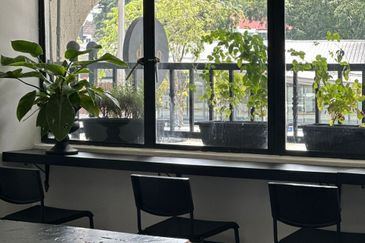 TTDI Cafe Business For Sale 