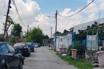 Lorong Sungai Jernih 8/1