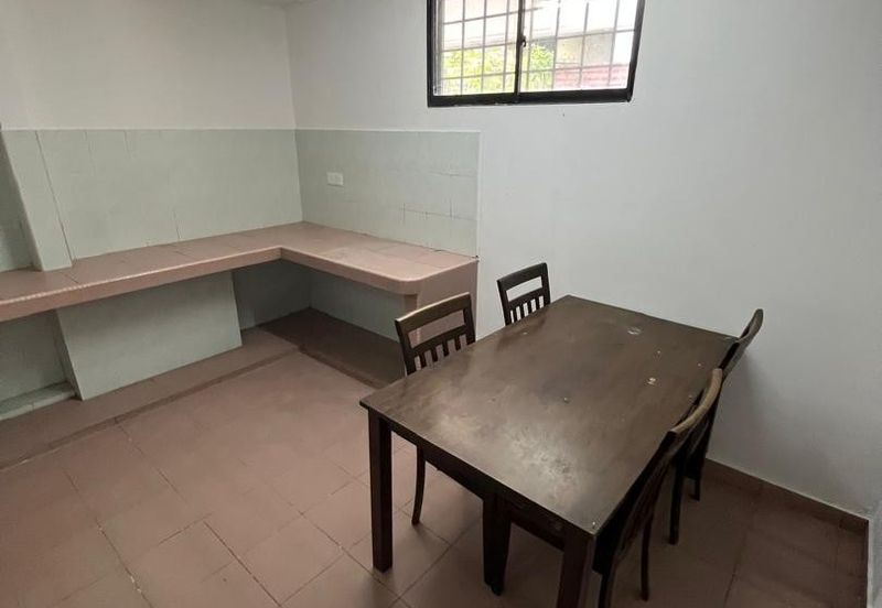 Lorong Sungai Jernih 8/1