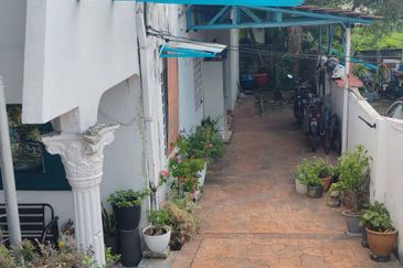 Lorong Sungai Jernih 8/1